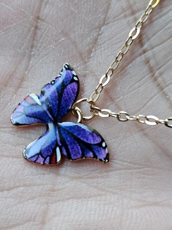 Jewelry - Purple Butterfly Pendant Necklace Fashion Jewelry Gold Tone Chain Necklace